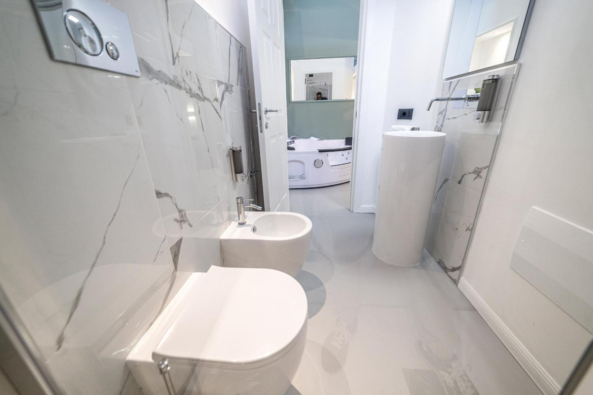 Corsovittorio87Suite Cagliari Bagian luar foto